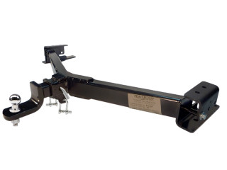 Class 4 Towbar RODEO WITH STEP 03-ON